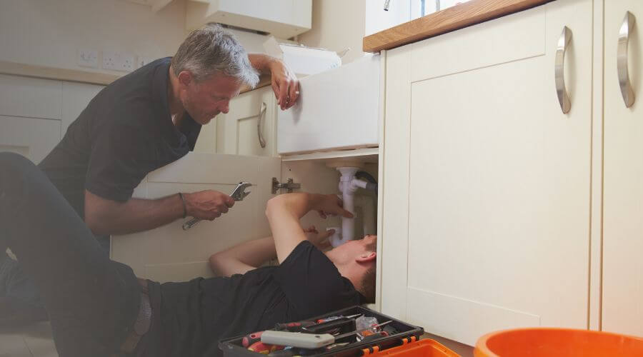 Local water heater installation in Ray, ND